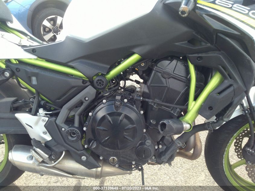 2021 KAWASAKI ER650 K ML5EREK10MDA40637