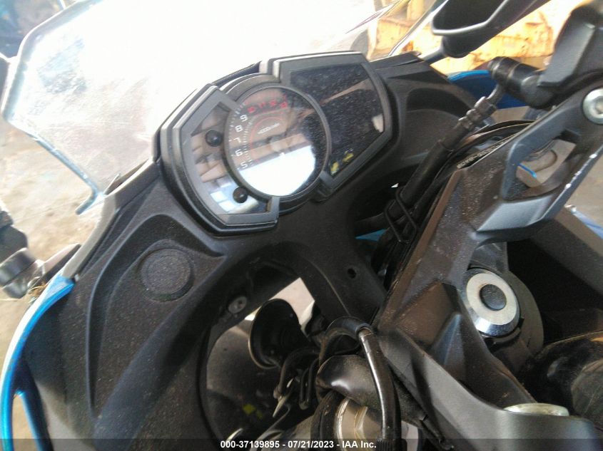 2018 KAWASAKI EX650 J - JKAEXEJ16JDA02879