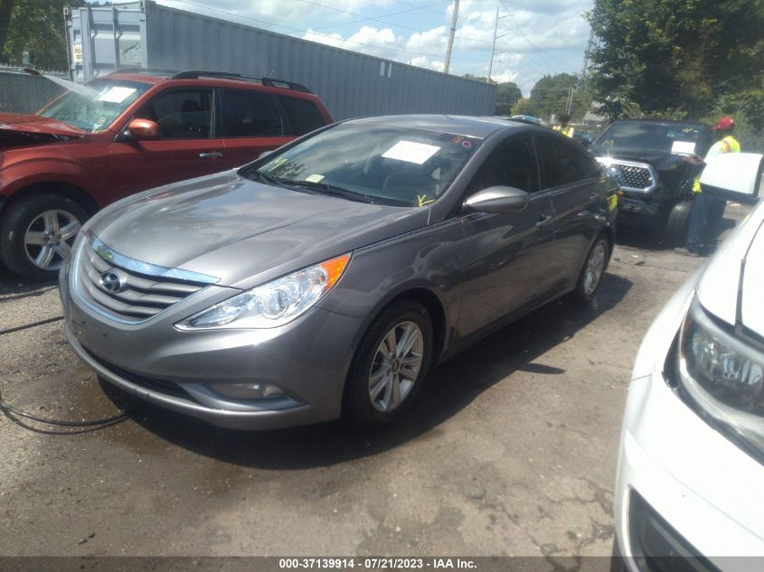 2013 HYUNDAI SONATA GLS - 5NPEB4AC8DH723443