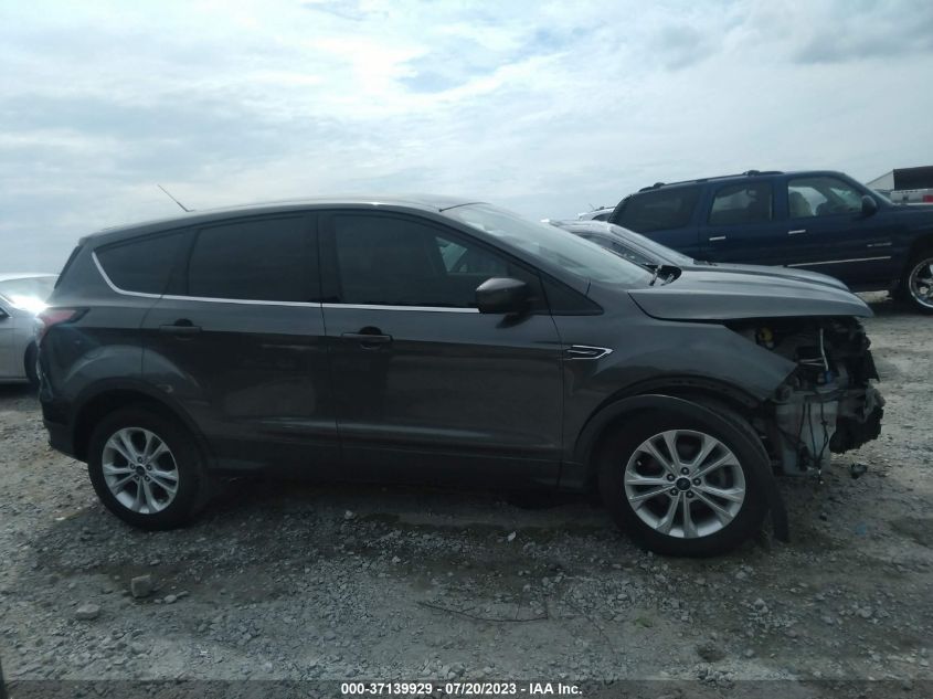 2017 FORD ESCAPE SE - 1FMCU0GD3HUC37091