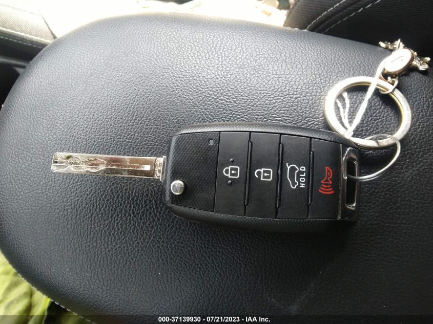 2018 KIA SOUL + - KNDJP3A54J7587355