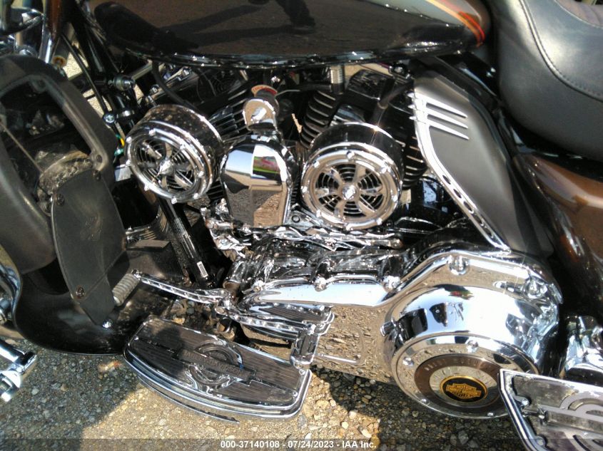 2013 HARLEY-DAVIDSON FLHTCUTG TRI GLIDE ULTRA CLSS/ANNV 1HD1MAM26DB851979