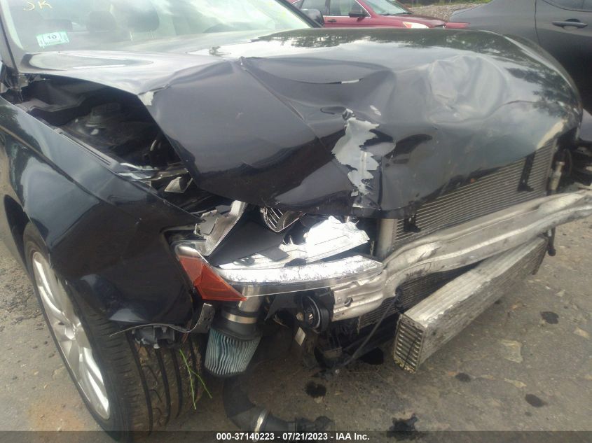 2013 AUDI A4 PREMIUM - WAUBFAFL2DN045591