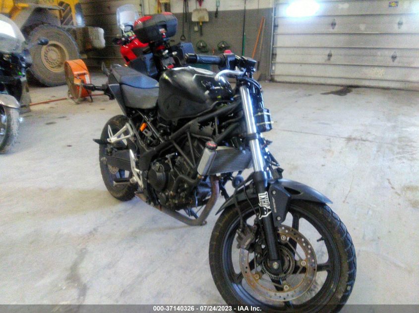 2016 HONDA CBR300 RA - MLHNC5158G5200204
