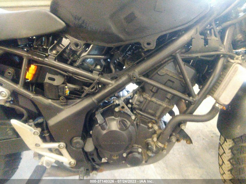 2016 HONDA CBR300 RA - MLHNC5158G5200204