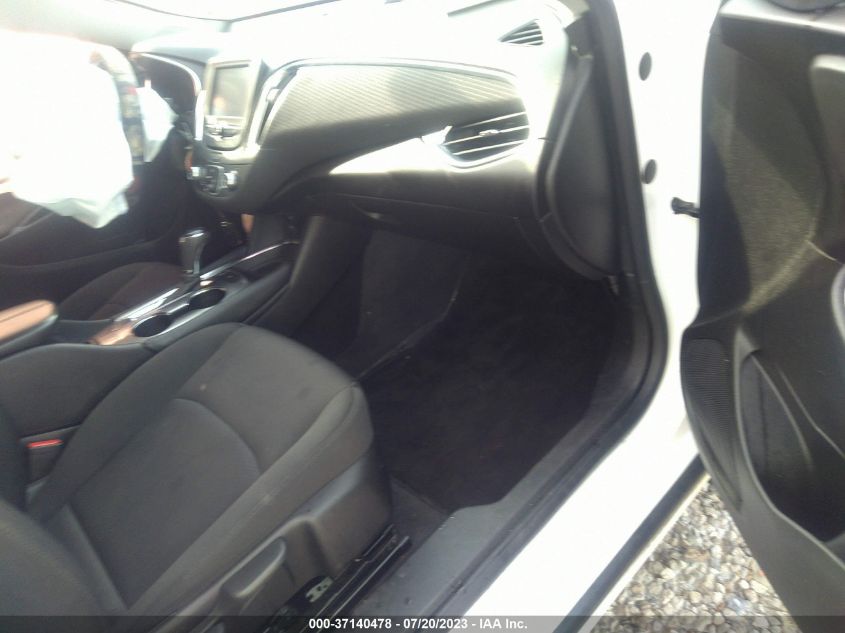2018 CHEVROLET MALIBU LT - 1G1ZD5ST9JF266365