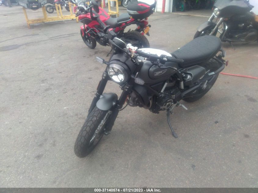 2021 DUCATI SCRAMBLER DESERT SLED ML0KAFPM2MT004251