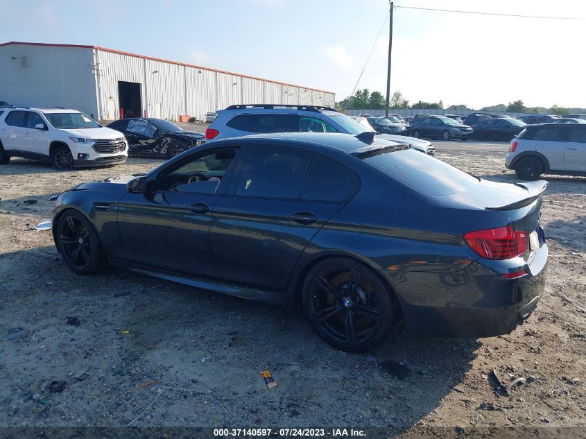 2015 BMW M5 - WBSFV9C53FD594696
