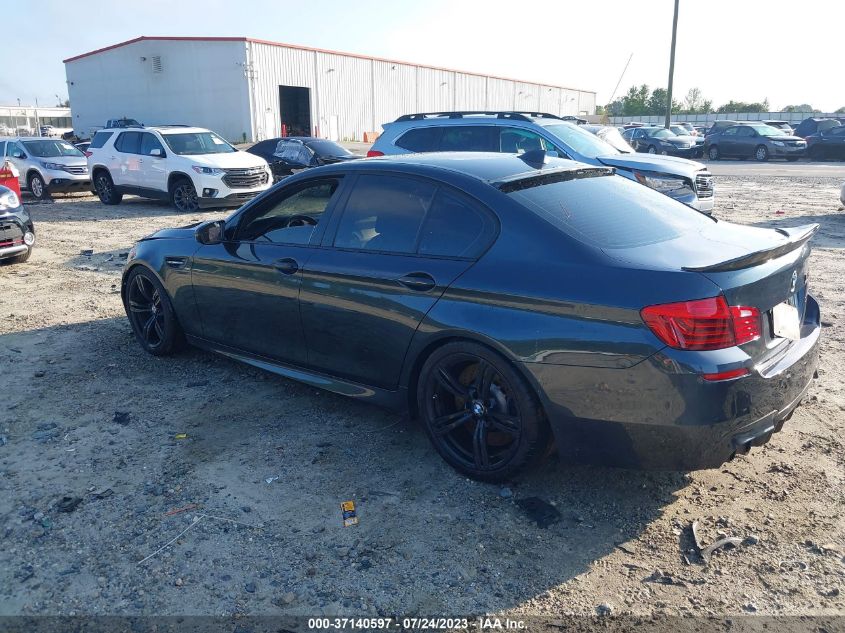 2015 BMW M5 - WBSFV9C53FD594696