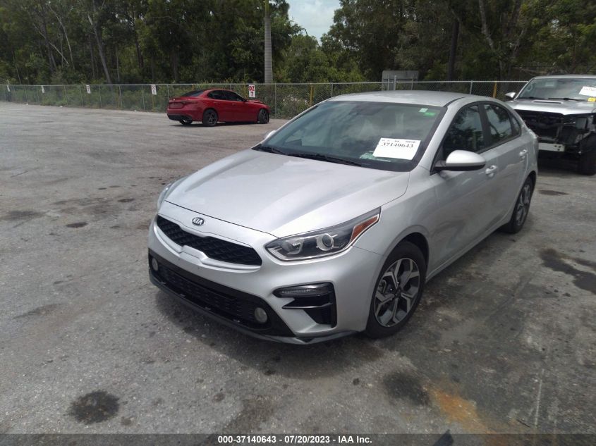 3KPF24AD5ME320778 Kia Forte FE/LXS 2