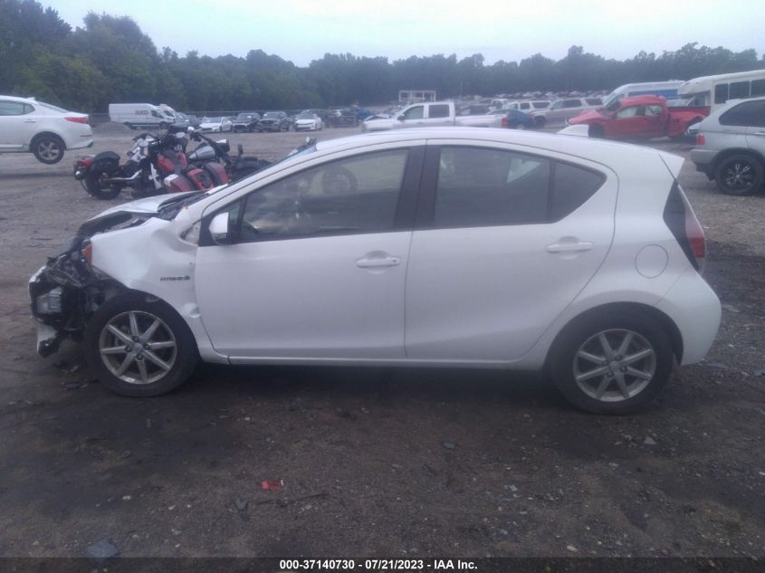 2015 TOYOTA PRIUS C - JTDKDTB37F1111007