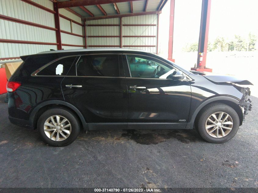 2017 KIA SORENTO LX - 5XYPGDA32HG217887