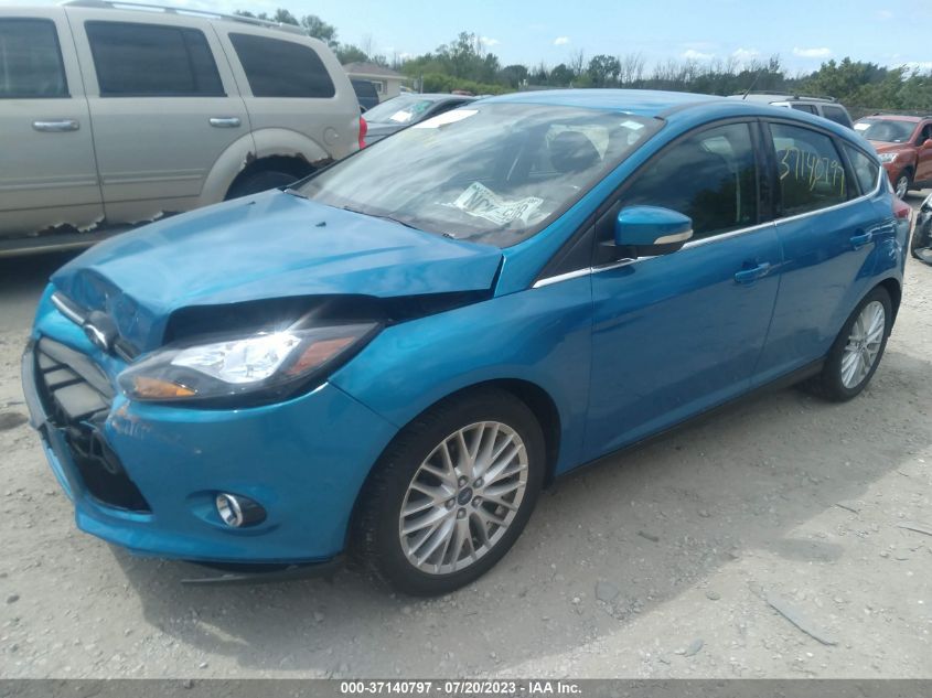 2013 FORD FOCUS TITANIUM - 1FADP3N20DL130170