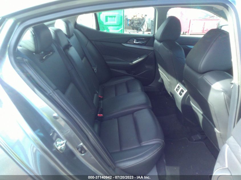 2018 NISSAN MAXIMA SV - 1N4AA6AP7JC406525