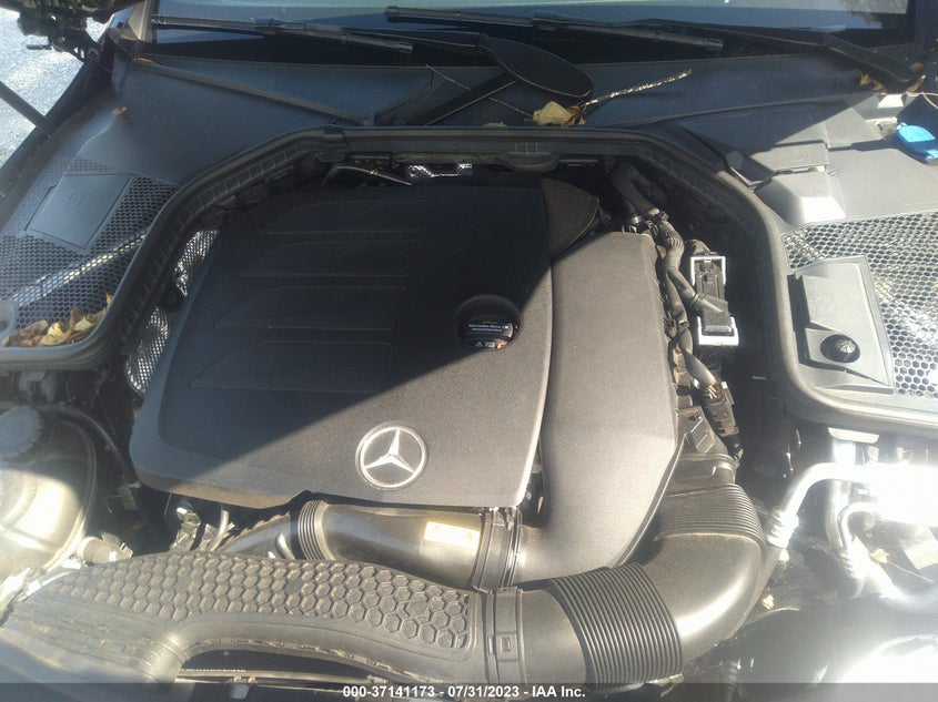 VIN WDDWJ8DB4KF777675 2019 MERCEDES-BENZ C-CLASS C 300
