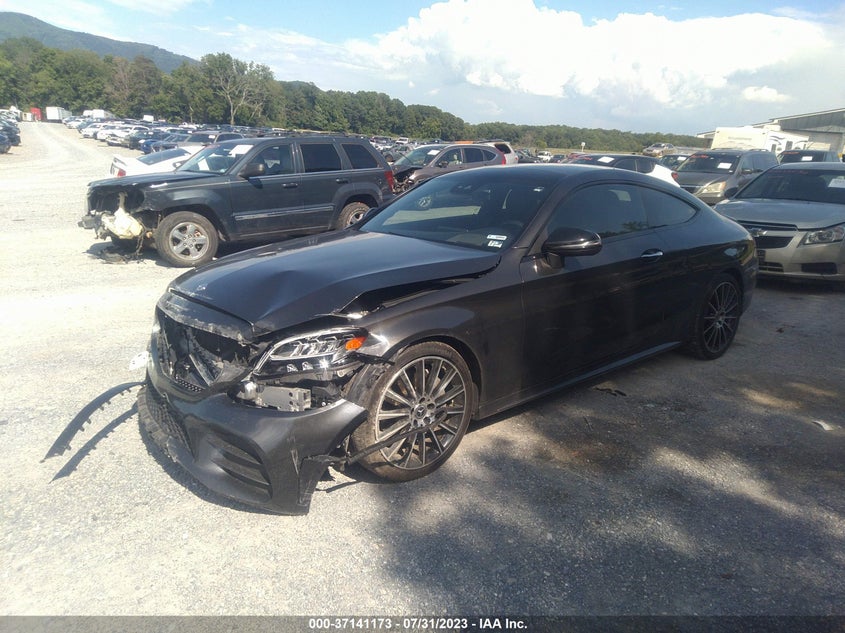 VIN WDDWJ8DB4KF777675 2019 MERCEDES-BENZ C-CLASS C 300