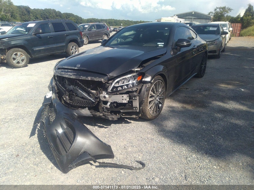 VIN WDDWJ8DB4KF777675 2019 MERCEDES-BENZ C-CLASS C 300
