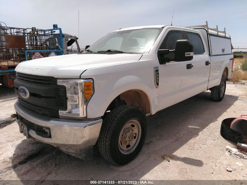 2017 FORD SUPER DUTY F-250 SRW LARIAT/PLATINUM - 1FT7W2B64HEC89828