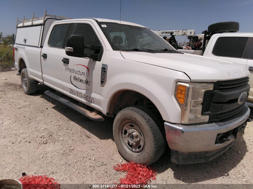 2017 FORD SUPER DUTY F-250 SRW LARIAT/PLATINUM - 1FT7W2B64HEE35306