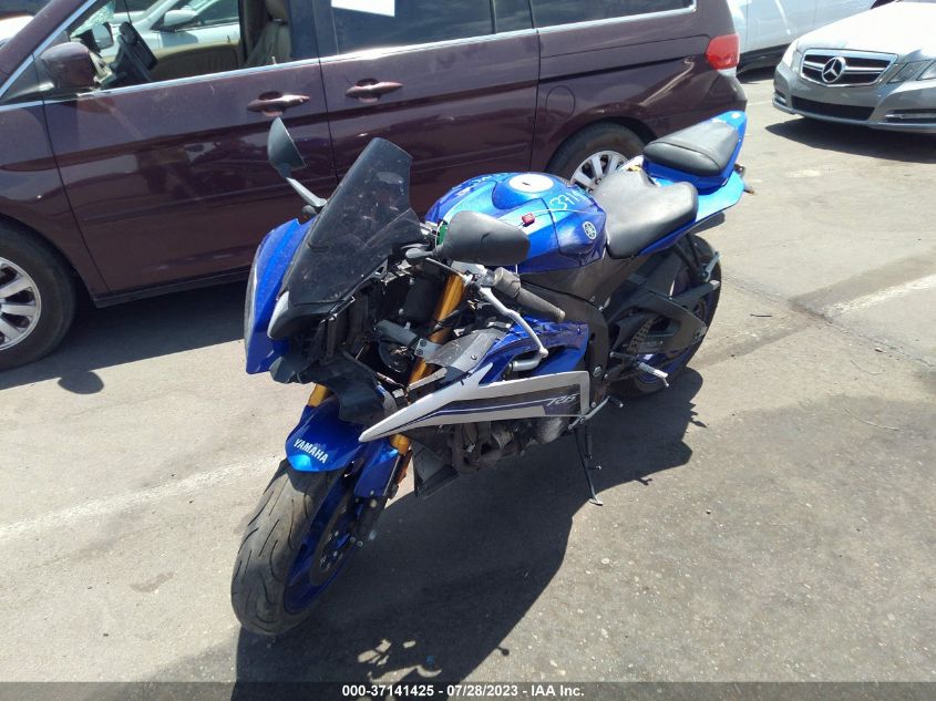 2016 YAMAHA YZFR6 C JYARJ16Y1GA010396