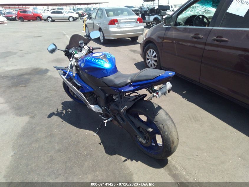 2016 YAMAHA YZFR6 C JYARJ16Y1GA010396
