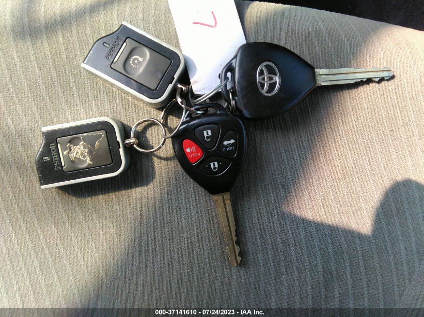 2013 TOYOTA COROLLA L/LE/S - 5YFBU4EE0DP140294
