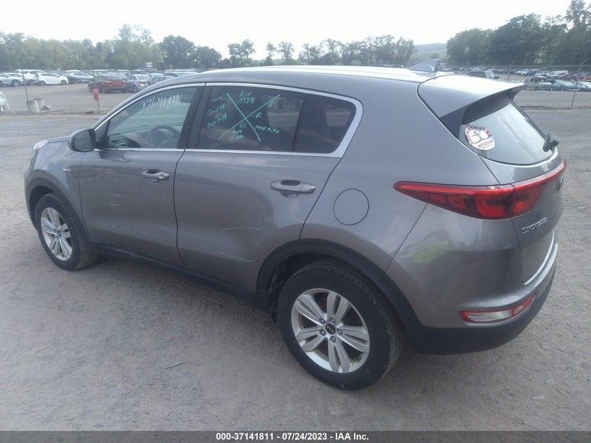 VIN KNDPMCAC0J7463696 2018 KIA SPORTAGE LX