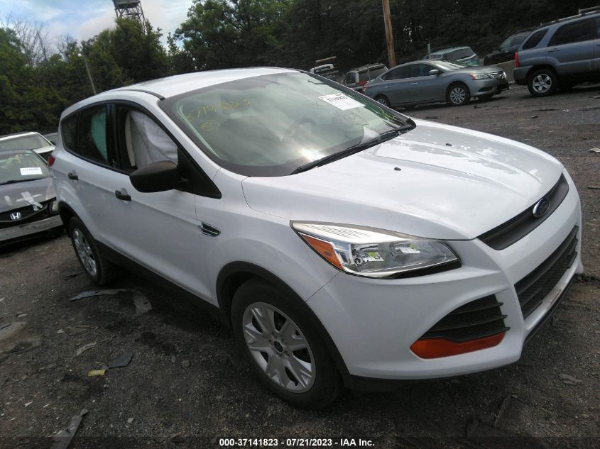 2015 FORD ESCAPE S - 1FMCU0F78FUA11671