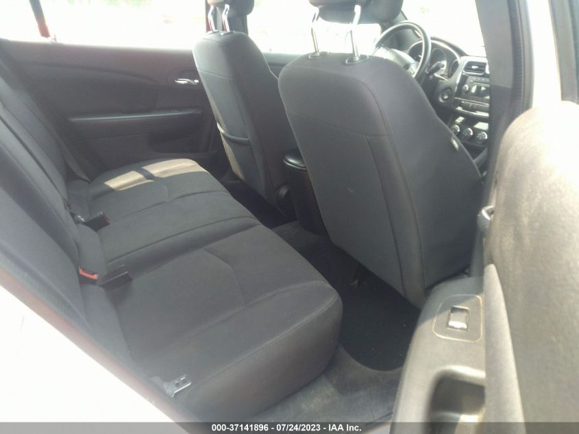 2014 CHRYSLER 200 LX - 1C3CCBAB7EN231024