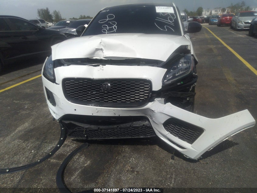 VIN SADFP2FX1K1Z55168 2019 JAGUAR E-PACE SE