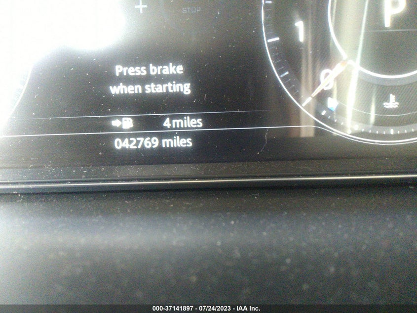 VIN SADFP2FX1K1Z55168 2019 JAGUAR E-PACE SE