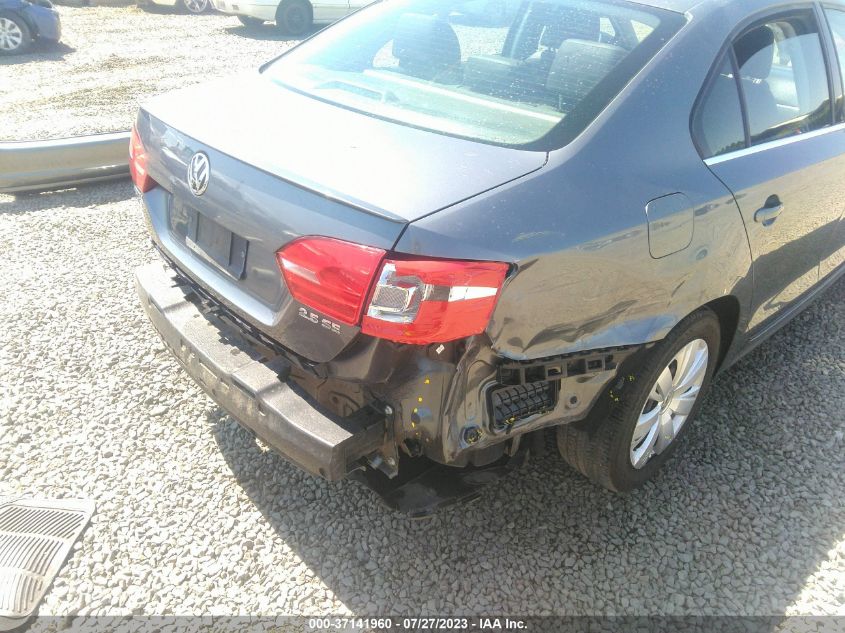 2013 VOLKSWAGEN JETTA SEDAN SE - 3VWDP7AJ9DM350966