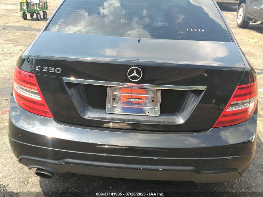 2013 MERCEDES-BENZ C-CLASS C 250 - WDDGF4HB2DR269408