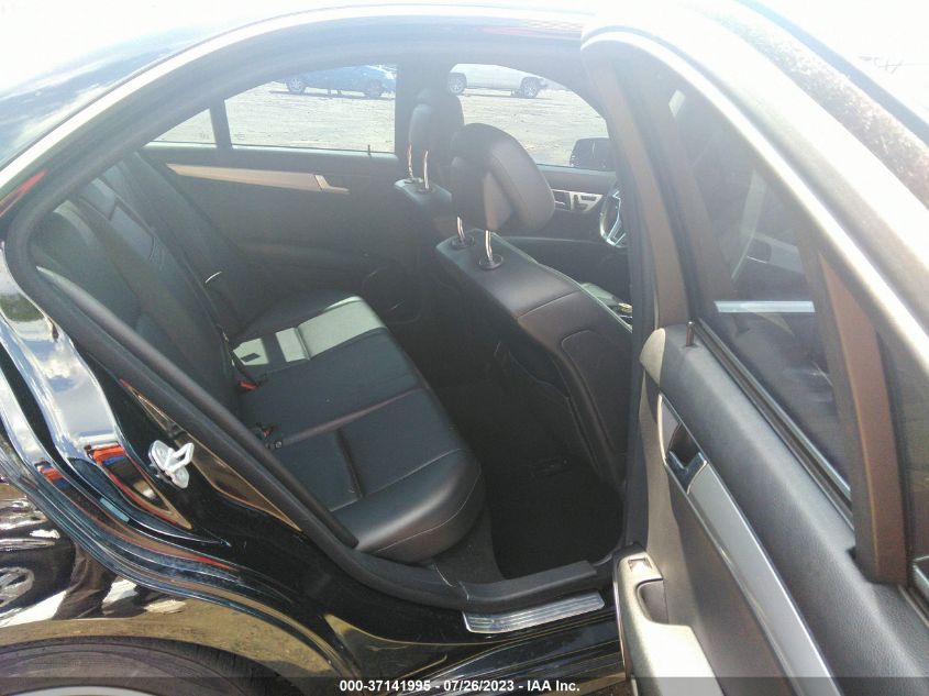 2013 MERCEDES-BENZ C-CLASS C 250 - WDDGF4HB2DR269408