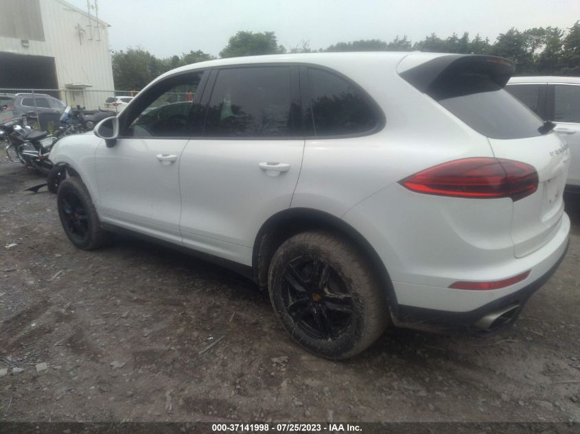 2016 PORSCHE CAYENNE - WP1AA2A22GKA12340