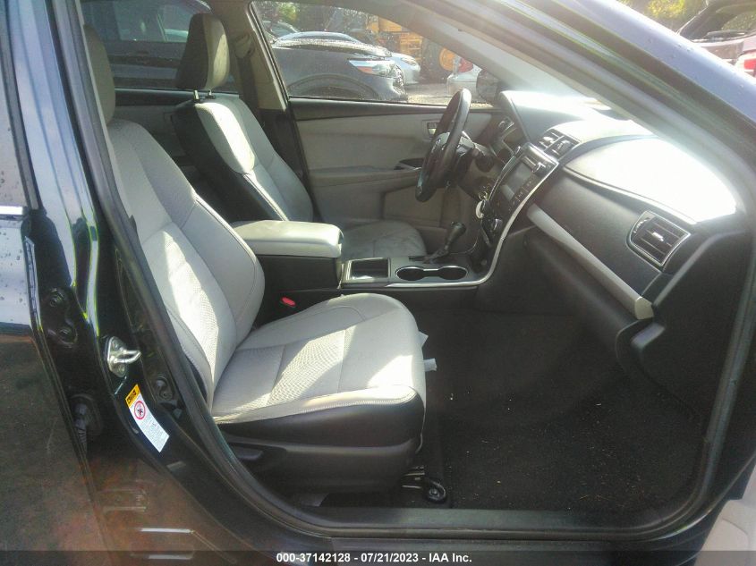 2017 TOYOTA CAMRY LE/XLE/SE/XSE - 4T1BF1FK2HU667240