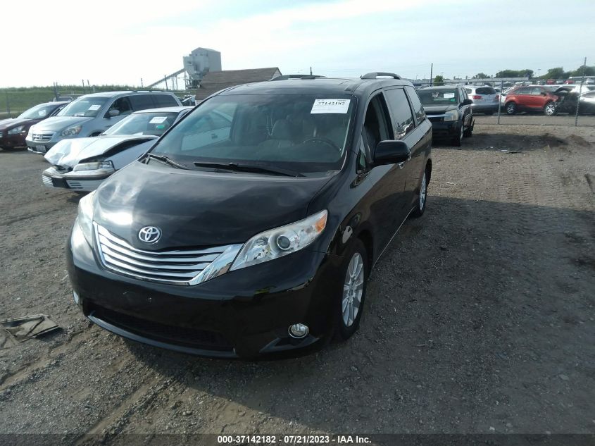 5TDYK3DC4BS172616 2011 TOYOTA SIENNA - Image 2