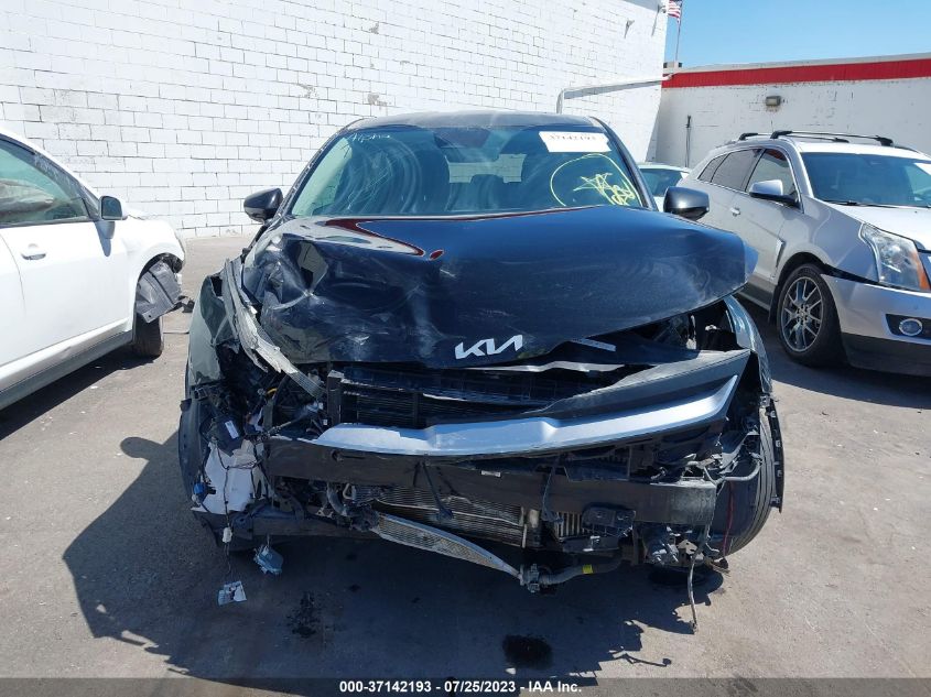 2023 KIA SPORTAGE HYBRID LX - KNDPUCAG8P7016318