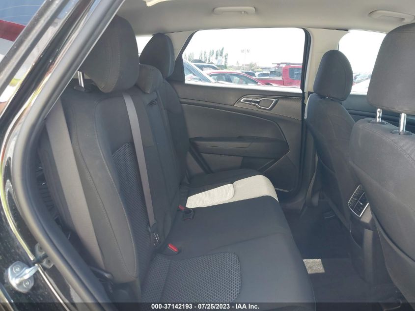 2023 KIA SPORTAGE HYBRID LX - KNDPUCAG8P7016318