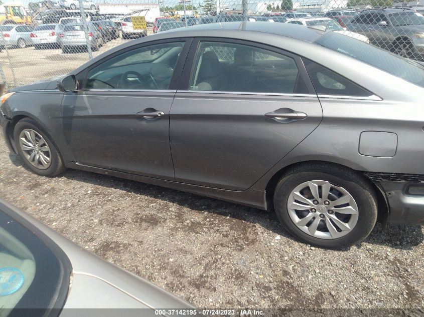 2013 HYUNDAI SONATA GLS PZEV - 5NPEB4AC1DH605122