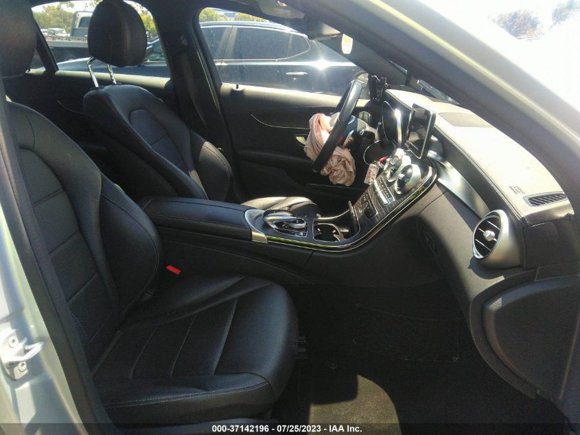 2016 MERCEDES-BENZ C-CLASS C 300 - 55SWF4JB5GU155041