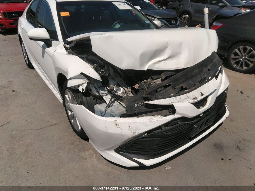 2018 TOYOTA CAMRY LE/SE/XLE/L - 4T1B11HK1JU585176