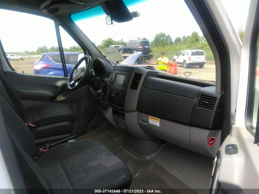 2014 MERCEDES-BENZ SPRINTER CARGO VANS WD3PE7CC0E5941659