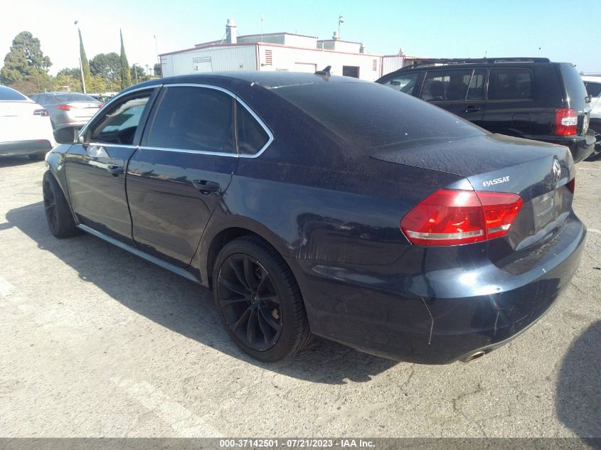 2013 VOLKSWAGEN PASSAT SE W/SUNROOF - 1VWBP7A39DC137624