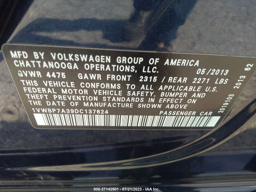 2013 VOLKSWAGEN PASSAT SE W/SUNROOF - 1VWBP7A39DC137624