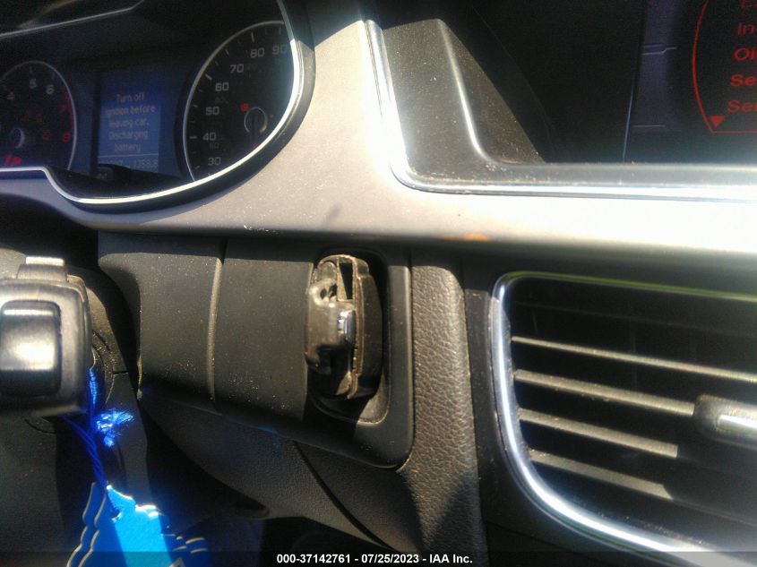 2013 AUDI A4 PREMIUM PLUS - WAUEFAFL9DA184850