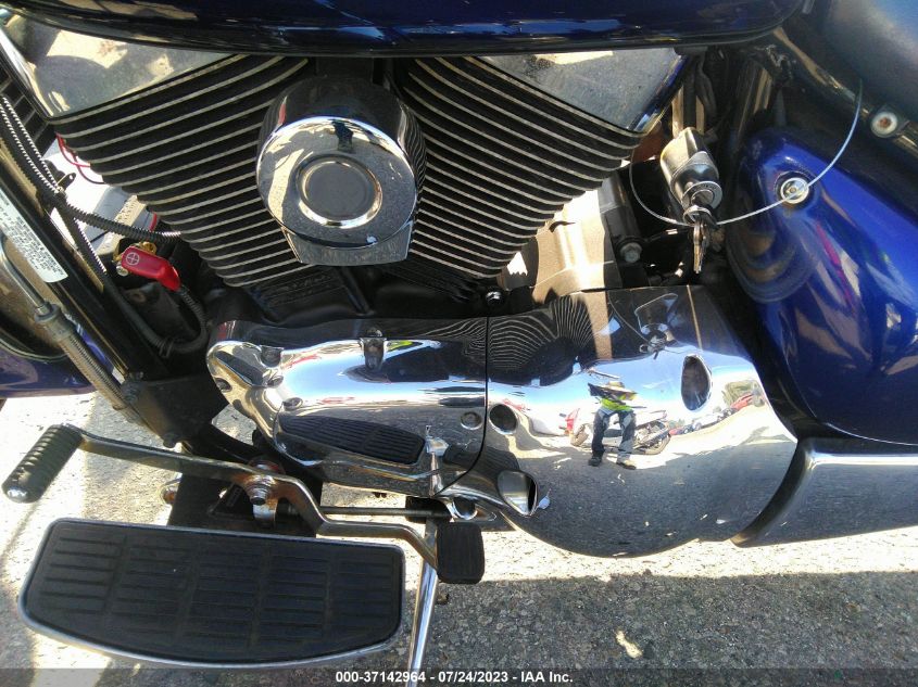 2005 SUZUKI C90 JS1VY52AX52108486