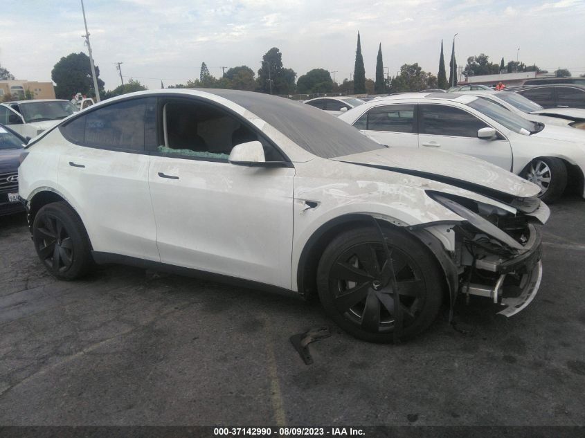 2023 TESLA MODEL Y LONG RANGE - 7SAYGAEE8PF616567