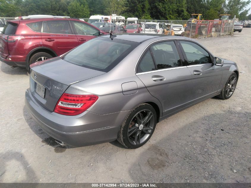 2013 MERCEDES-BENZ C-CLASS C 300 - WDDGF8AB8DA819145