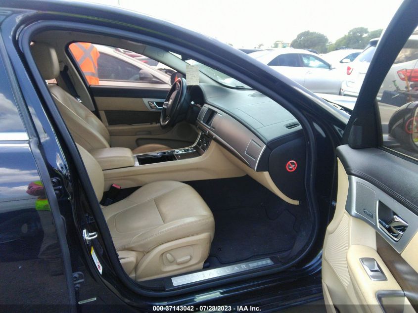 2013 JAGUAR XF V6 RWD - SAJWA0E76D8S63163